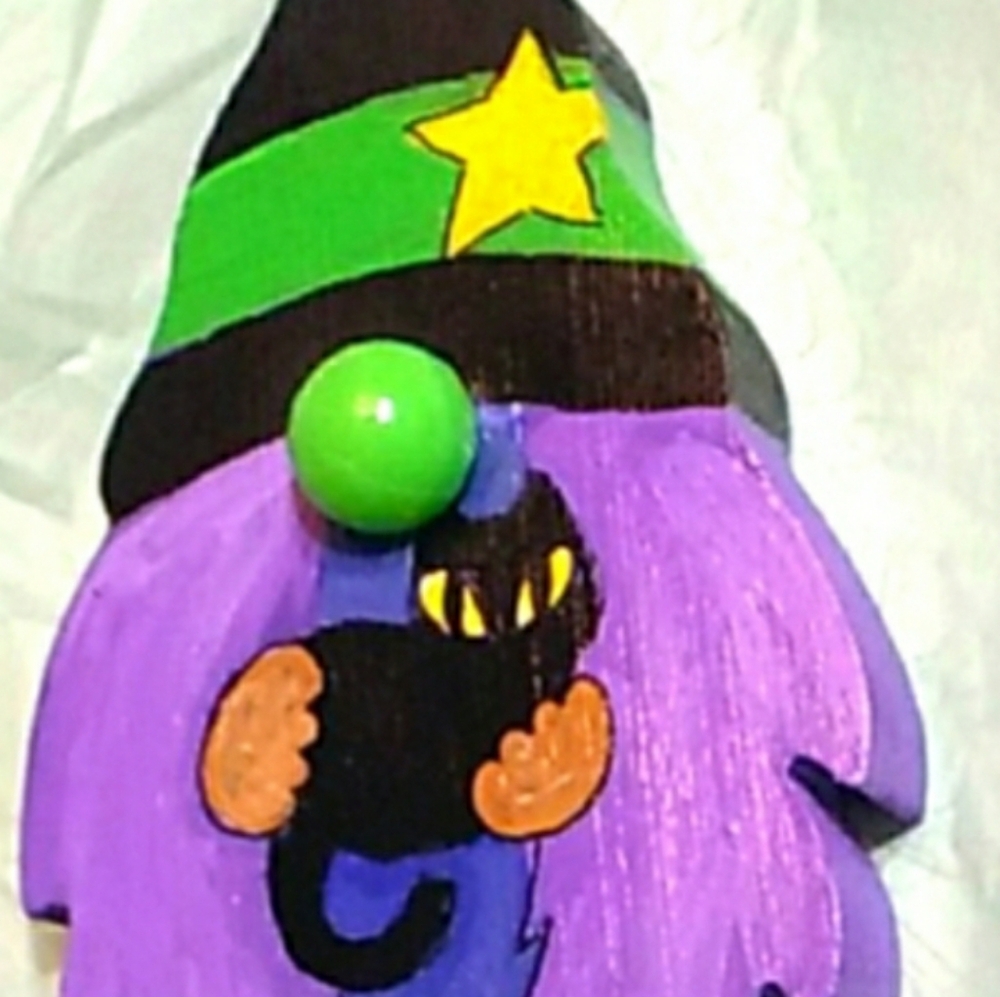 Halloween gnome Wood Decor